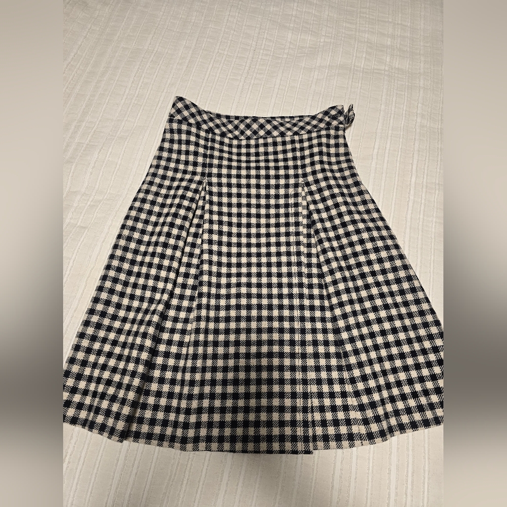 Banana Republic Wool skirt